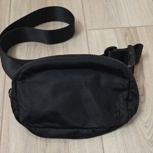 Lululemon Athletica Everywhere Belt Bag 1 L, Black